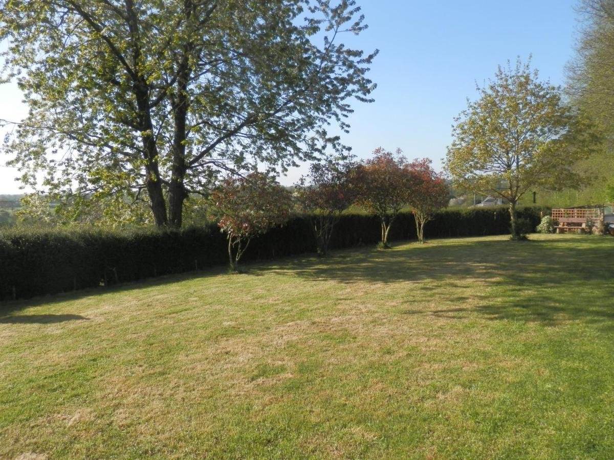 La Petite Cretouffiere - Naturiste Accommodation - Adult Only Colombiers-du-Plessis Zewnętrze zdjęcie